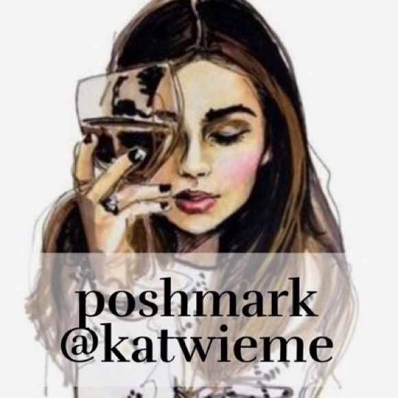 Urban Outfitters Dresses & Skirts - Discount for Returning Customers 🍍✌🏼️