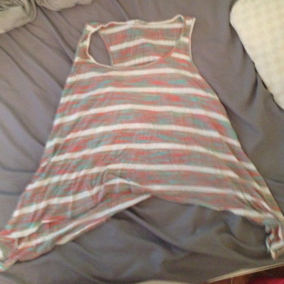 Razor Back Flowy Tank