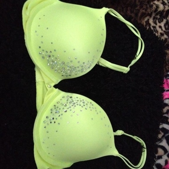 Victoria's Secret bra