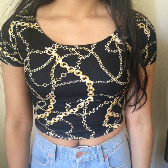 Crop top - Picture 1 of 2