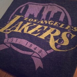 LAKERS t-shirt