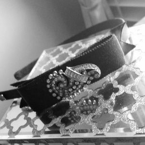 Juicy Couture Headband Black Crystal Music Cleft