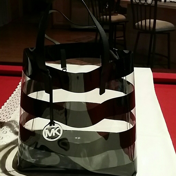 Authentic Michaels kors tote