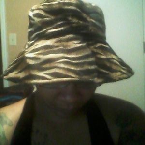 Brown animal striped hat
