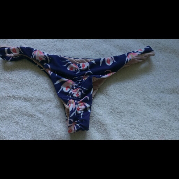 *TRADED* Blue orchid axel bottom- 100 PP