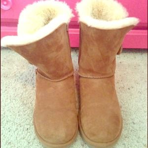 Short UGG boots 💕