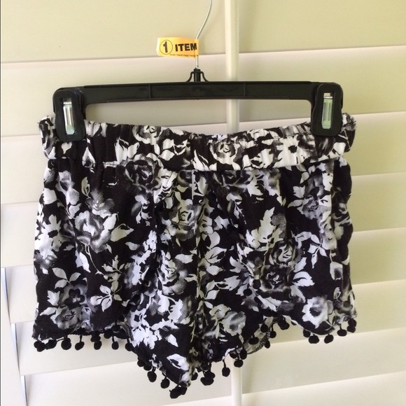 LF flowy shorts
