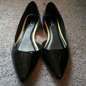 Qupid flats