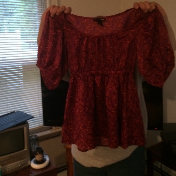 Soft, flowy, silk shirt - Picture 1 of 2