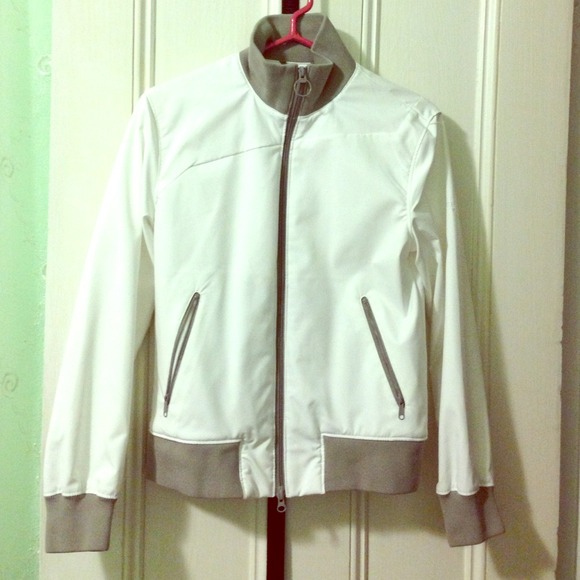 Light sports jacket