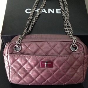 CHANEL Reissue 2.55 Camera Sac