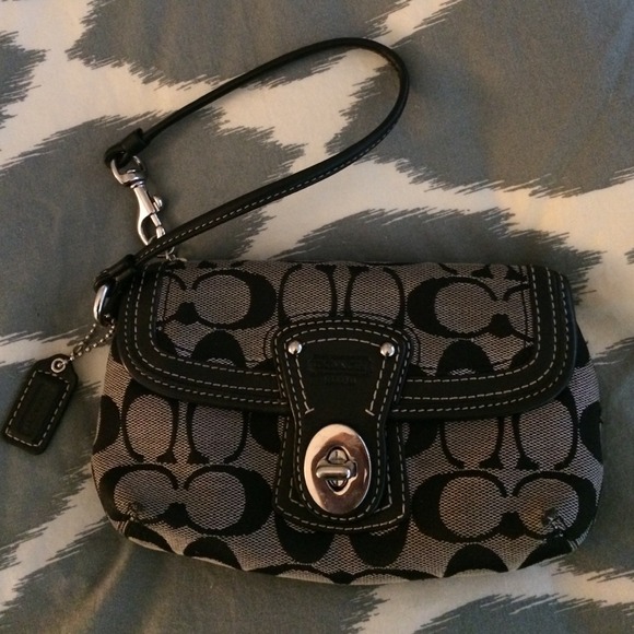 Coach wristlet