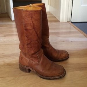 Frye Campus boot