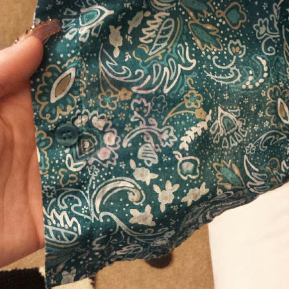 Turquoise blouse - Picture 4 of 4