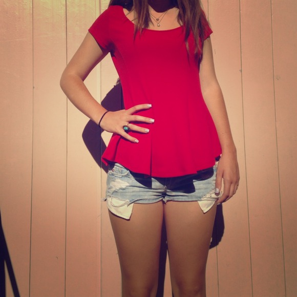 Cesem Tops - Red Top