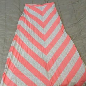 Chevron print maxi skirt