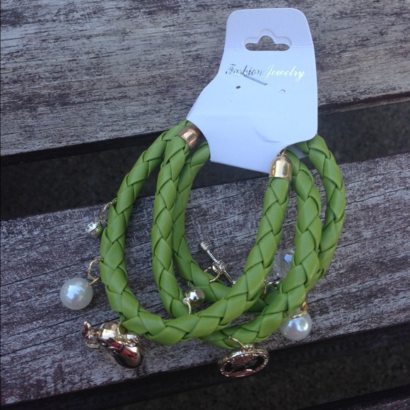 Green Elephant ✨HP 8/17❌SOLD❌ - Picture 3 of 3