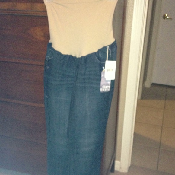 Brand new maternity pants
