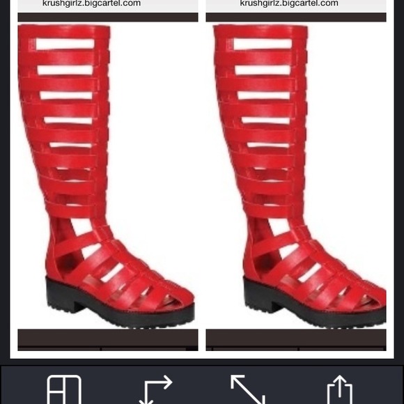 Shoes/sandals
