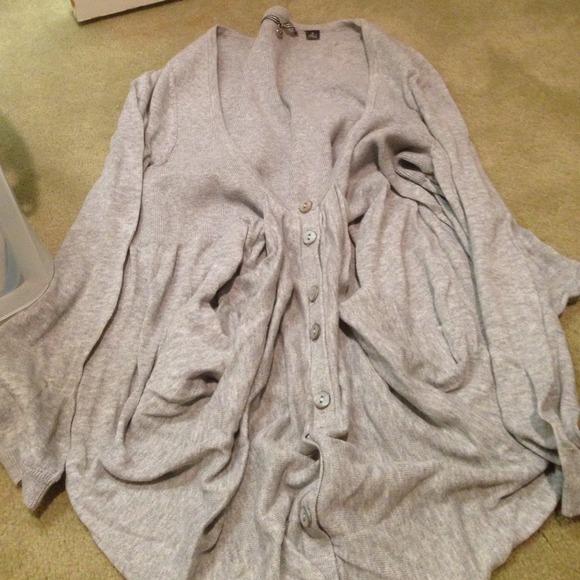 Grey sweater