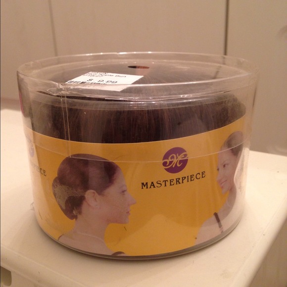 *Brand new bun hair piece*