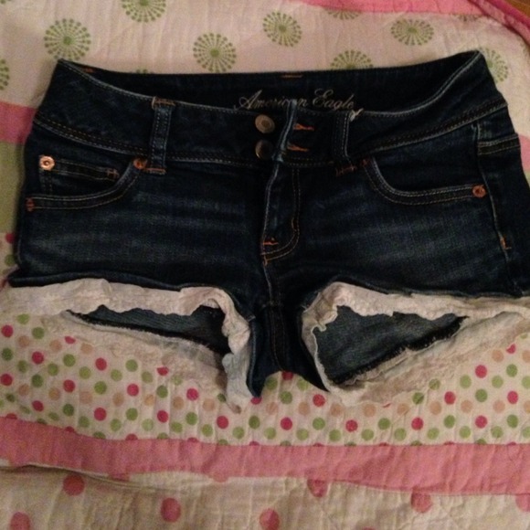 AE lace shorts