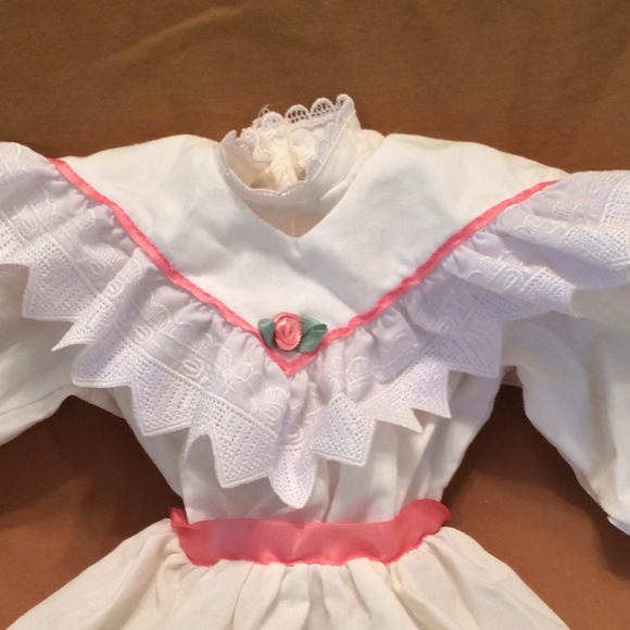 American Girl Doll Samantha's tea dress - Picture 2 of 4