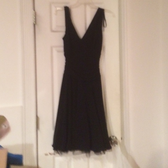 Black dress - Picture 1 of 4
