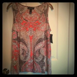NWT - gorgeous Tank Top with jeweled detail