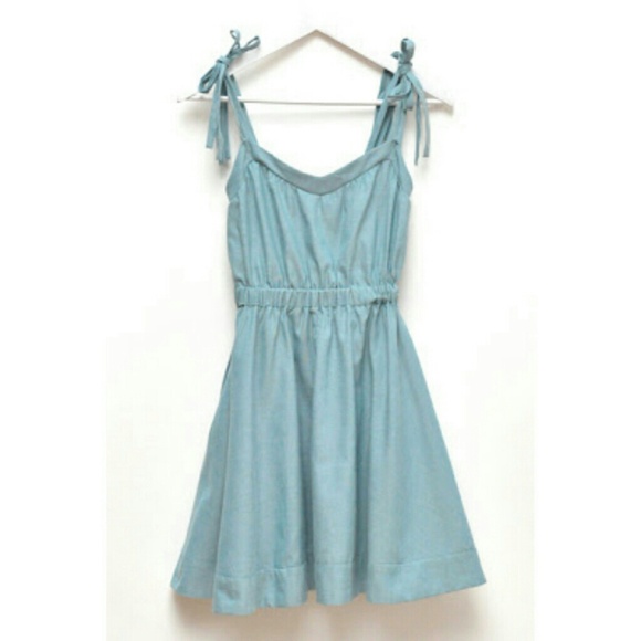 dear creatures Dresses & Skirts - Anthropology's Dear Creatures chambray dress