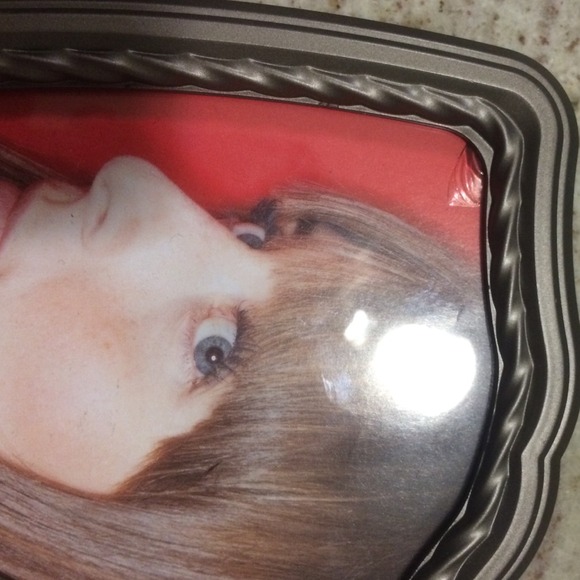 SOLD in bundle. Picture frames - Picture 3 of 4