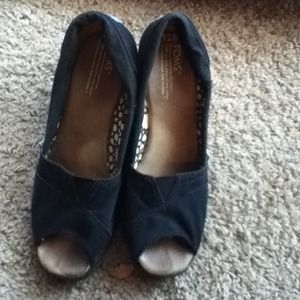 toms heels