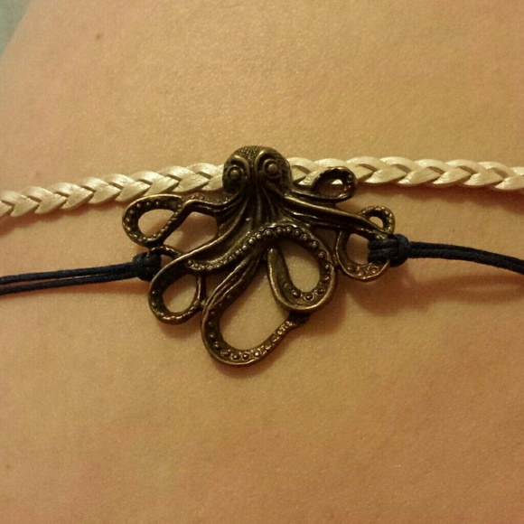 Octopus bracelet
