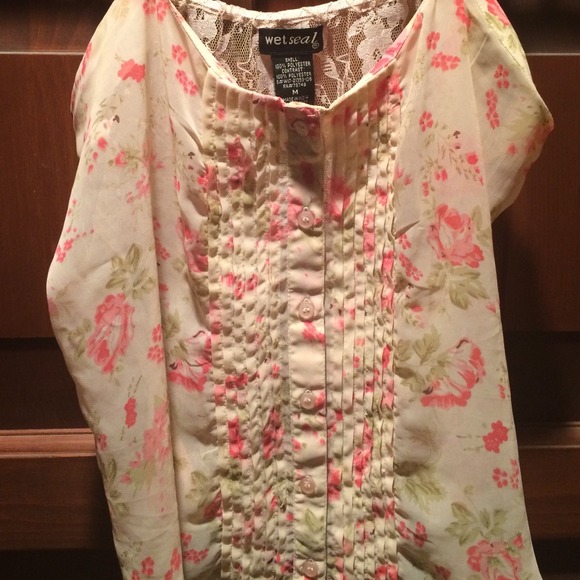 Tanktop - Picture 2 of 3