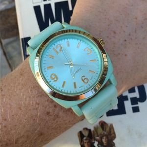 🎉HOST PICK🎉Anthro Rubber Watch in Mint 🌿