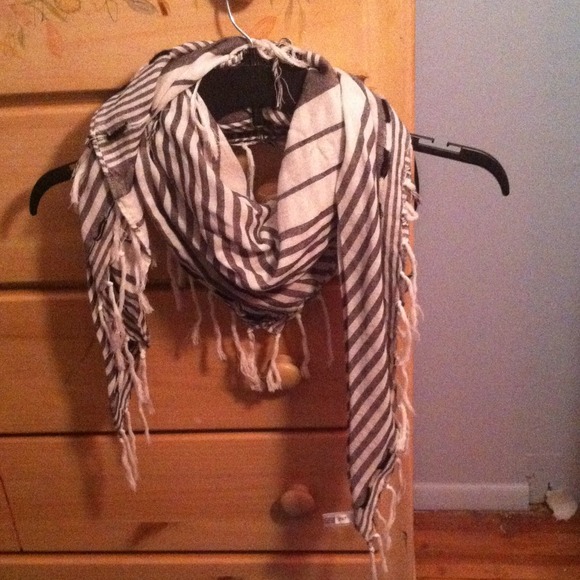Aeropostale Scarf