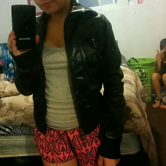 Jacket - Picture 3 of 3