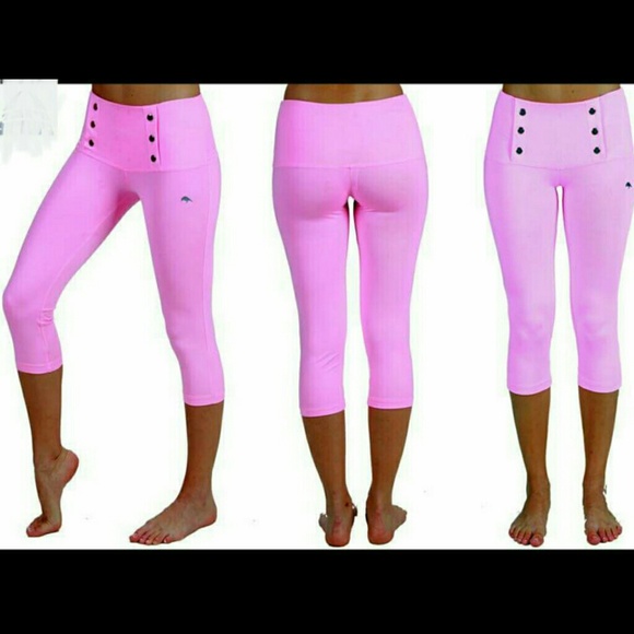 NWOT High Waisted Stretch Capris