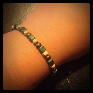 Dainty bracelet
