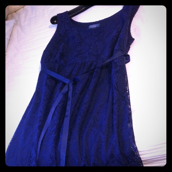 maternity dress by Motherhood/Old Navy Shirt
