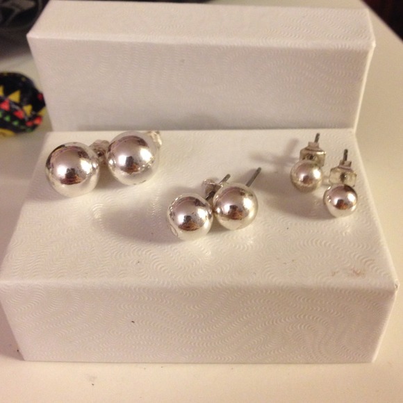 3 set silver ball earrings