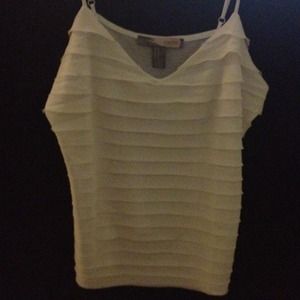 Delicate creme tank top!