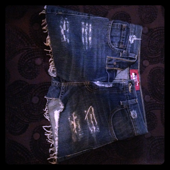 Levi's Cutoff Jean Shorts