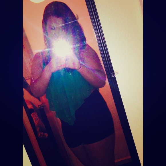 Top & High Waisted Shorts!!