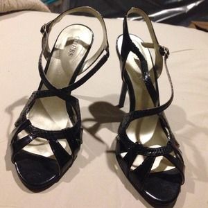Guess heels size 7