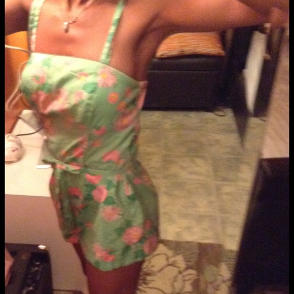 ✨Vintage romper✨🎀 - Picture 3 of 3