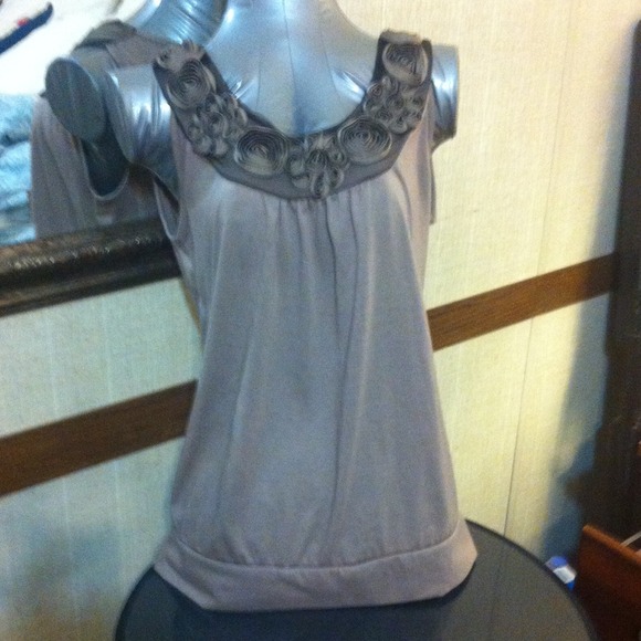 Dressy tank top with flowers