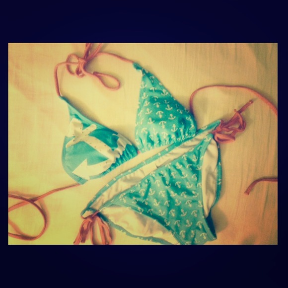 Xhilaration bikini swim set