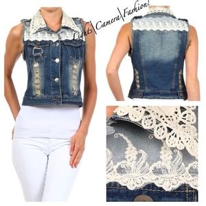 SOLD OUT❌ Denim vest with lace details!