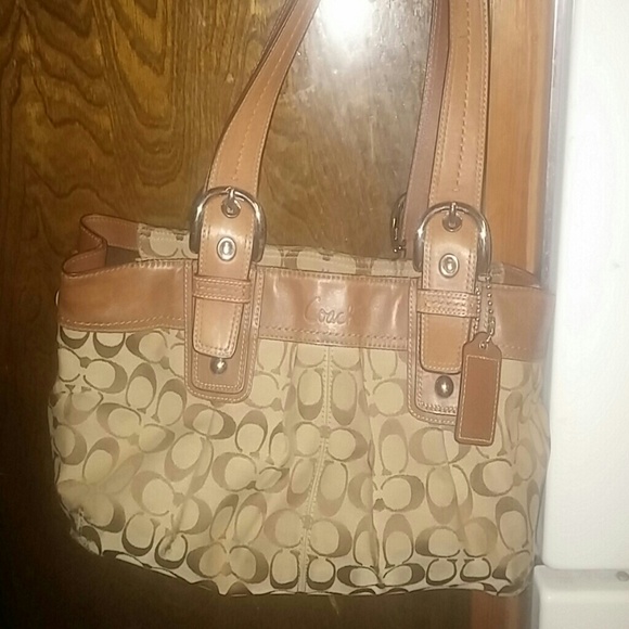 Authentic Classic Coach™ Large Purse💛💙💜💕💚